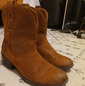 Pair of brown b.o.c boots